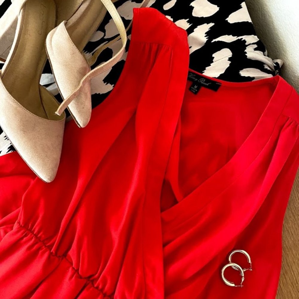 Red mini dress, plunging v neck